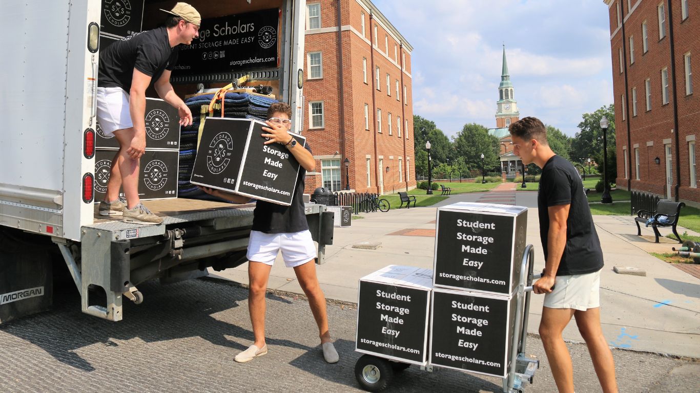 Storage Scholars Summer Storage for College Students 12 Questions to